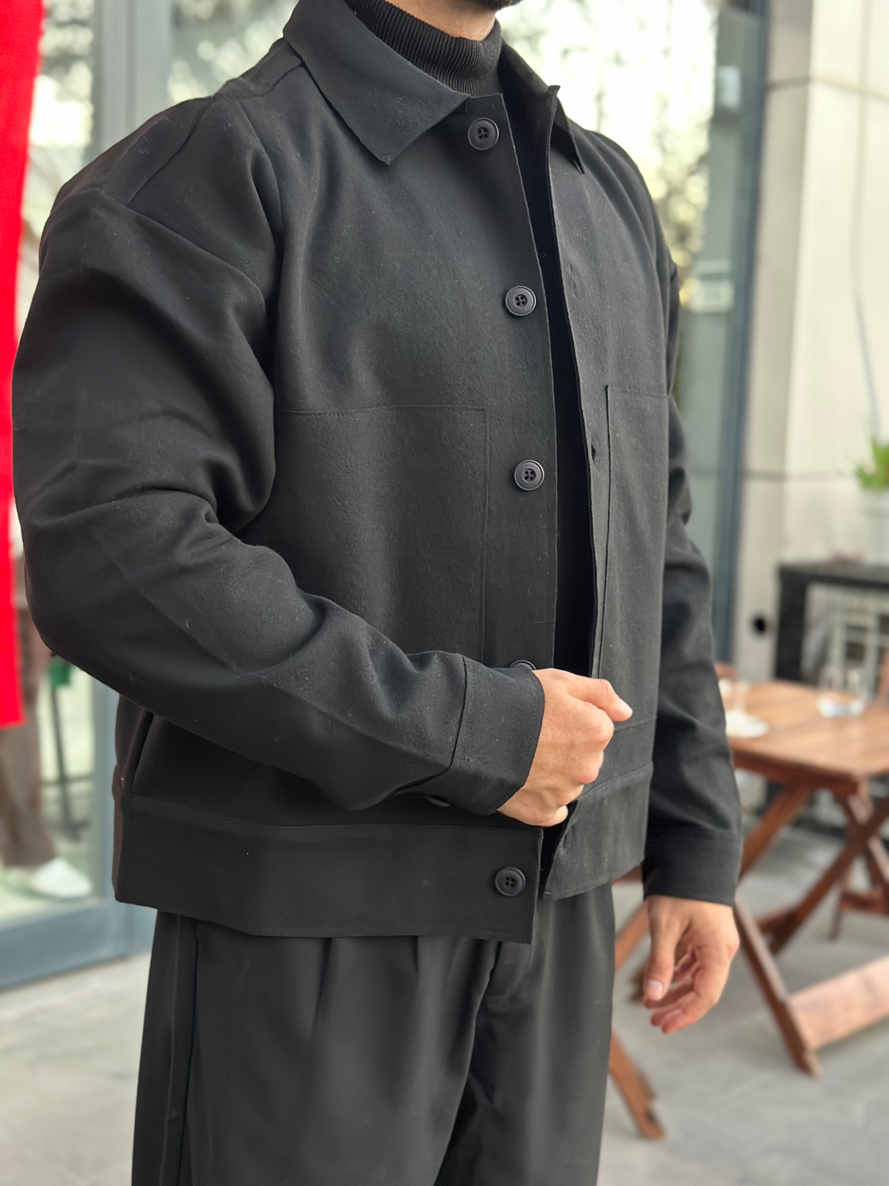 Kısa Mevsimlik Ceket